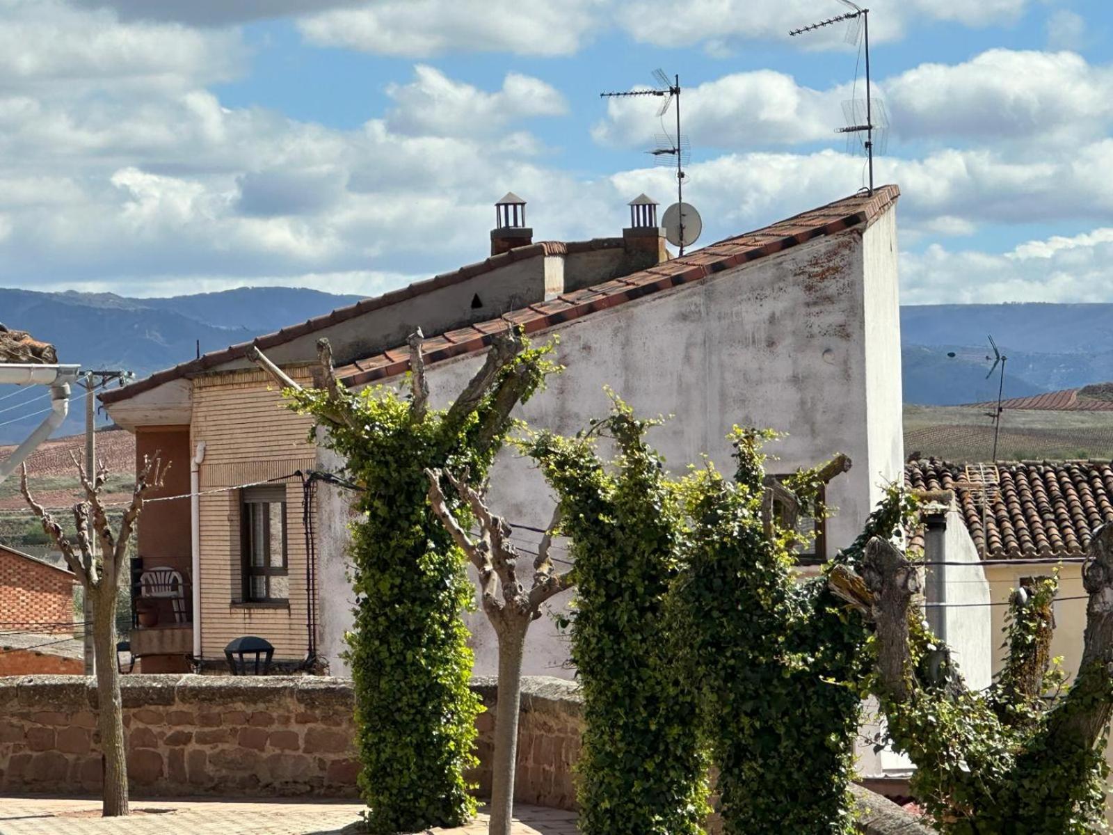 Casa Rural La Plaza Azofra Екстериор снимка