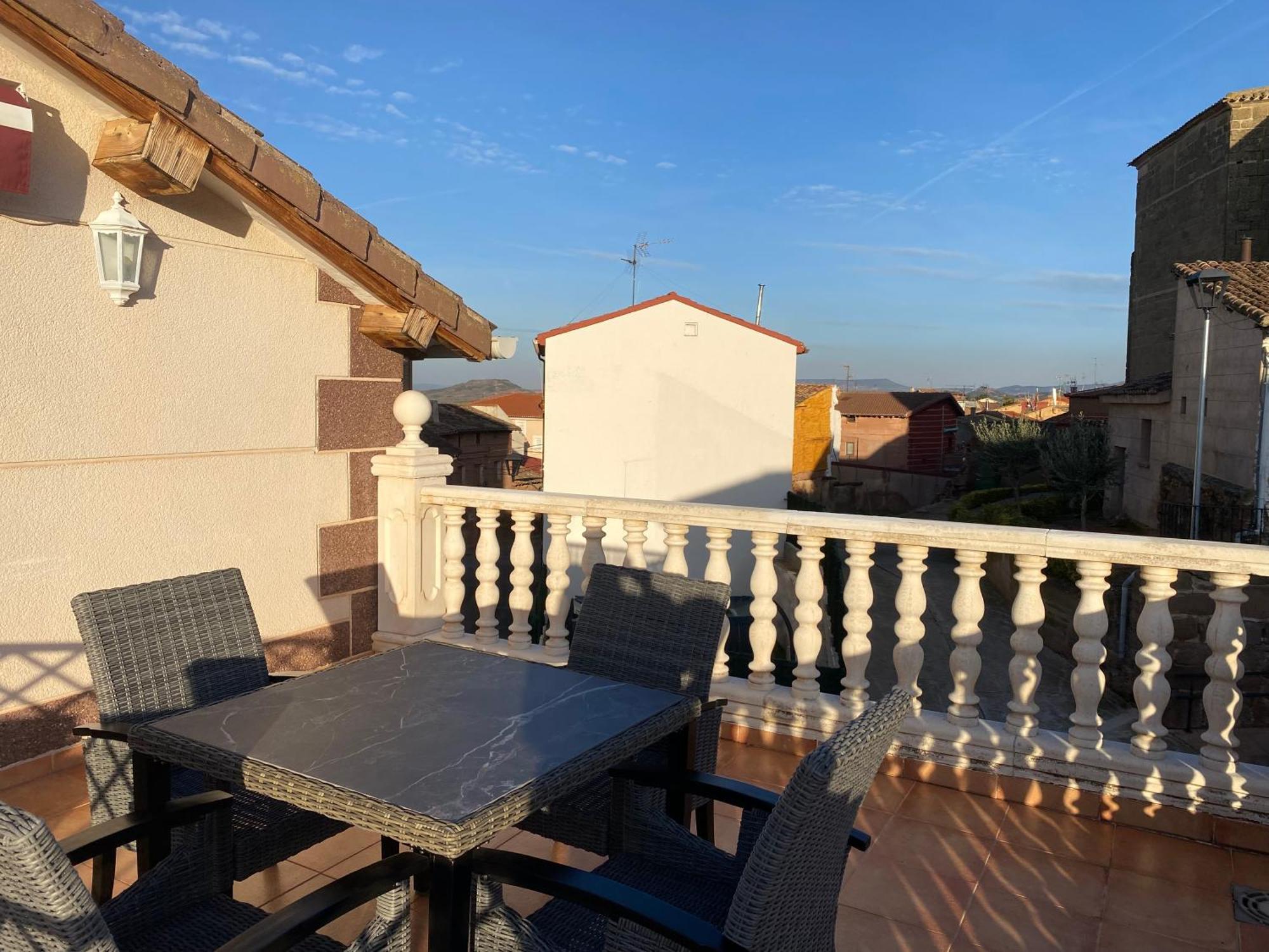 Casa Rural La Plaza Azofra Екстериор снимка